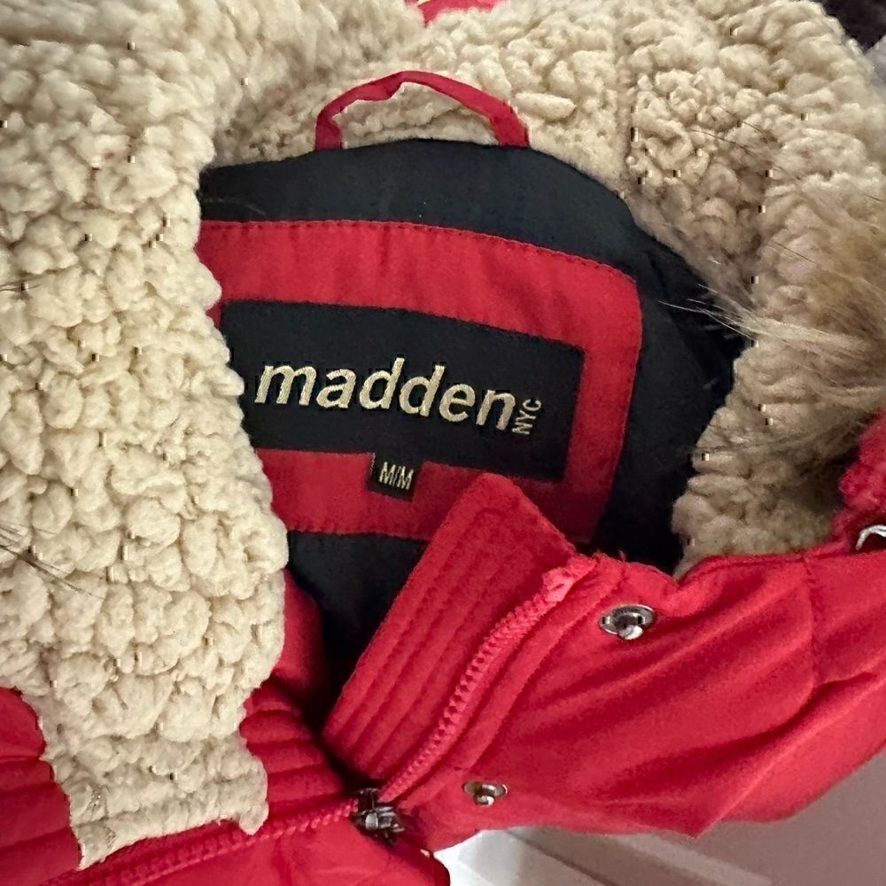 Madden NYC Red Womens Medium Hooded Puffer Parka - Picture 3 of 5